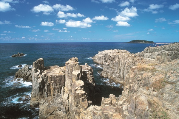 Weekend trip! Tojinbo, Eiheiji, Kanazawa 2 days 1 night (using Hokuriku Shinkansen & regular sightseeing bus)　