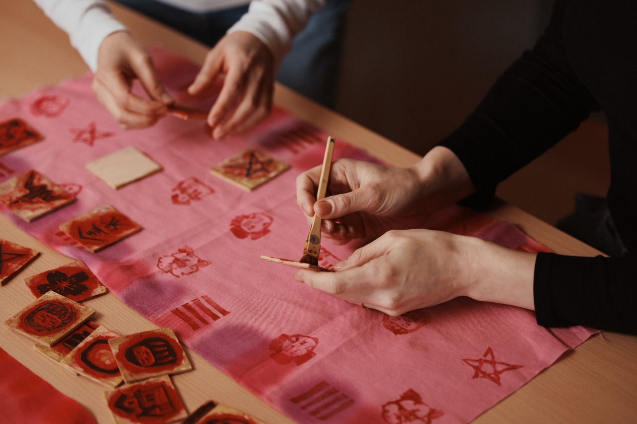 Private Dyeing Workshop: Dye Your Own Traditional Tenugui …